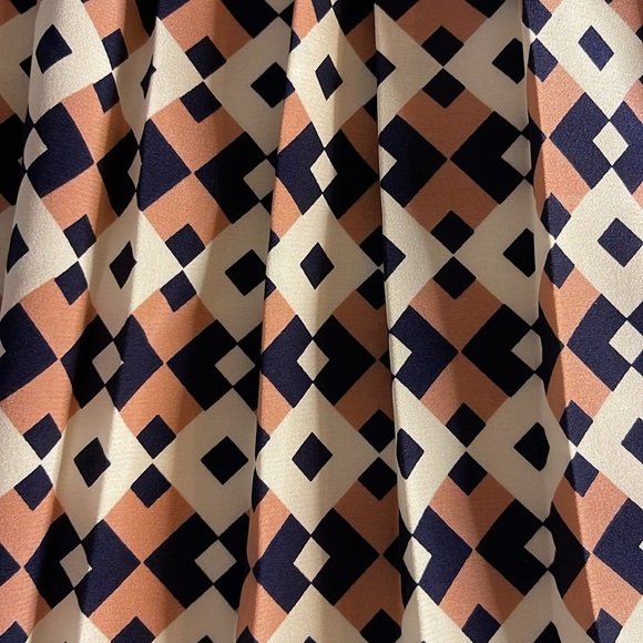 J Crew - Geometric Pleated Silk Skirt - Picture 2 of 5